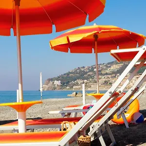  Parco vacanze Camping Villaggio Calanovella Italia