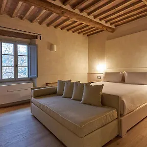 Saturnalia Village Bed & Breakfast